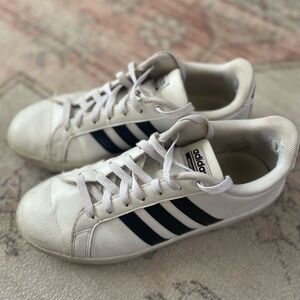 Adidas Grand Court sneakers